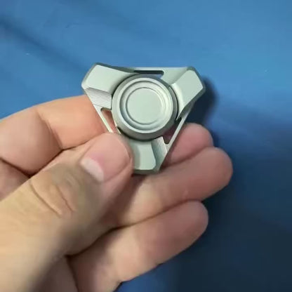 Mne - Titanium
